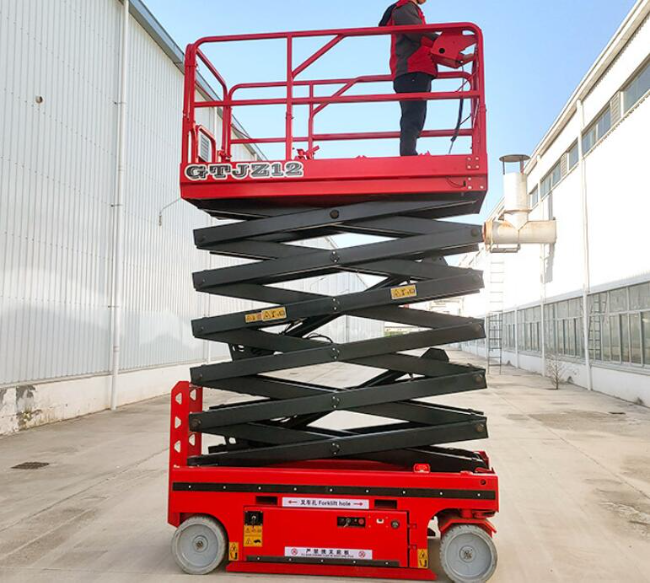 四方台自行走移动式升降机