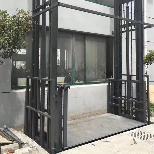 四方台5吨室外升降货梯